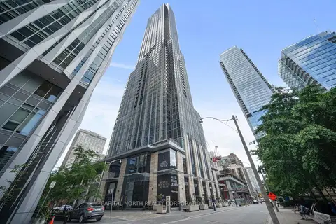 11 Yorkville Avenue 5908