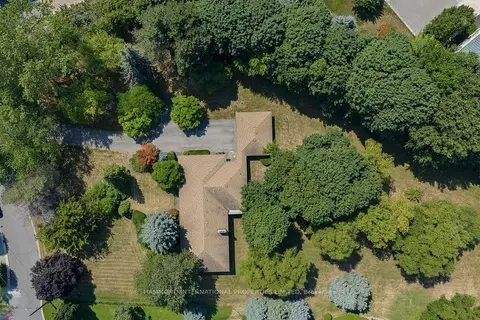 2 Bridle Heath Gate