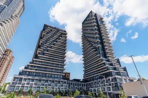 30 Inn On The Park Drive 1810