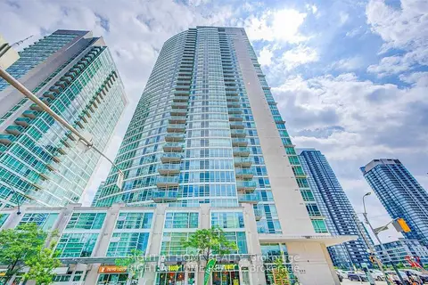397 Front Street W 2005