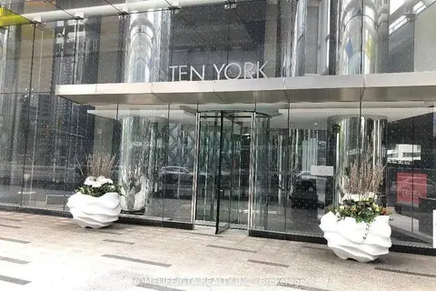 10 York Street 1308