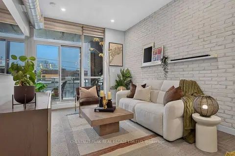 510 King Street E 330
