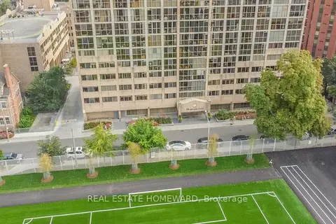 15 Maitland Place 208