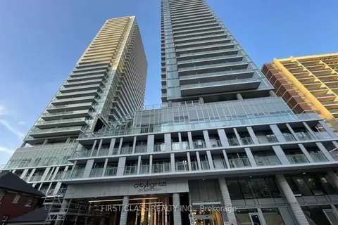 195 Redpath Avenue 2608