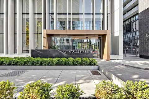42 Charles Street E 2302