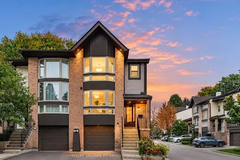 55 SW English Ivyway