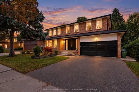 9 Tigerlily Court