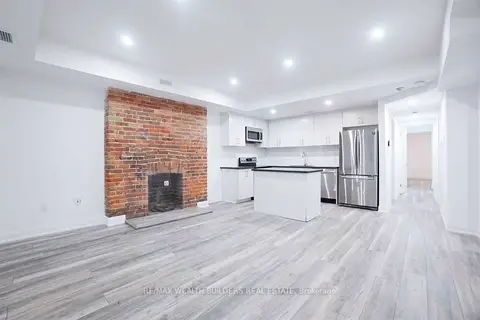 215 Jarvis Street 1
