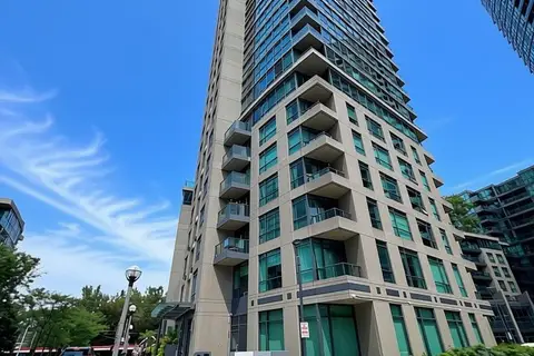 219 Fort York Boulevard S 612