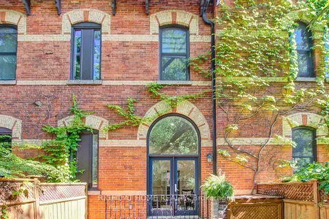 41 Spruce Street 2
