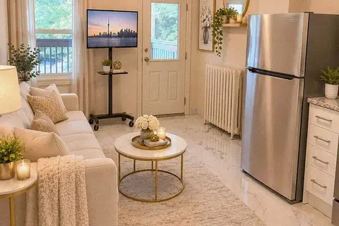 1030 St Clair Avenue 2B-3rd Floor