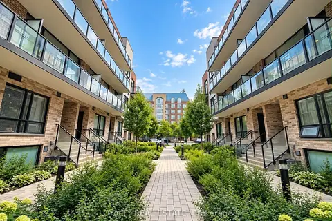 861 Sheppard Avenue W 28
