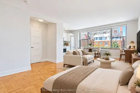 1545 Bathurst Street 304