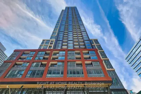 108 Peter Street 3815