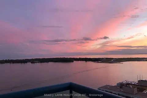 99 Harbour Square 2911