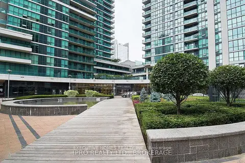 18 Harbour Street 405