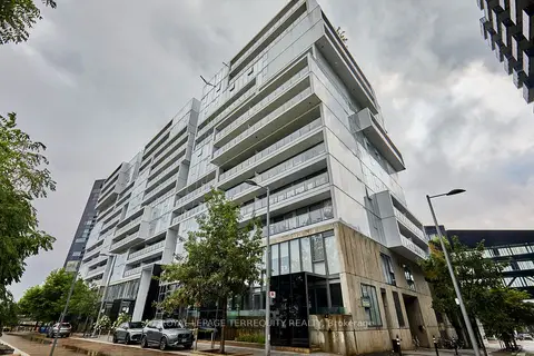32 Trolley Crescent 702