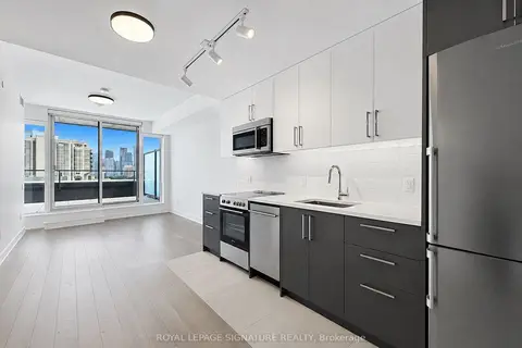 664 Spadina Avenue 1005