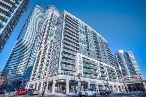 25 Lower Simcoe Street 1208