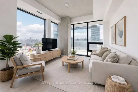 284 King Street E 1302