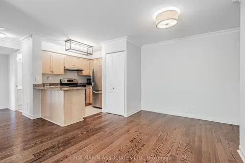 313 Richmond Street E 366