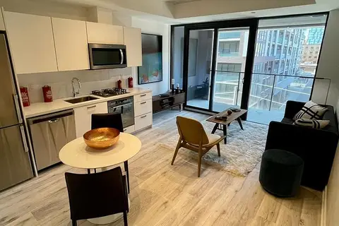 55 Ontario Street 411