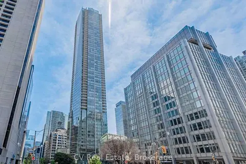 180 University Avenue 4604
