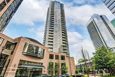 23 Sheppard Avenue E 711