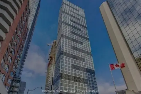 181 Dundas Street E 3212