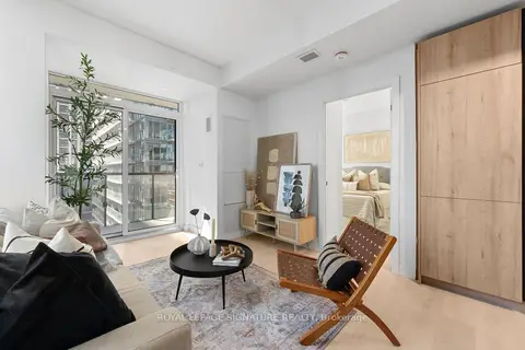 117 Broadway Avenue 2502