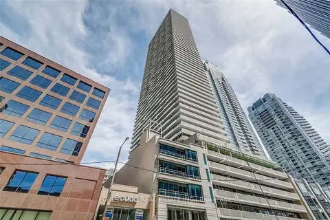 2221 Yonge Street 4201