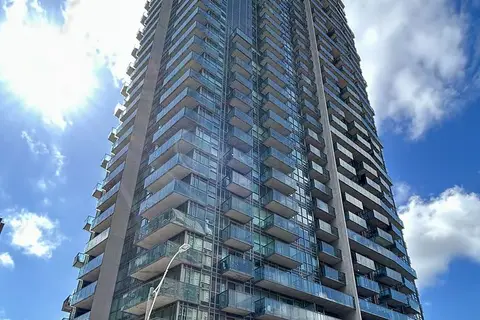 150 East Liberty Street 2004