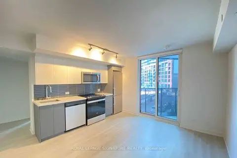 30 Tretti Way 204
