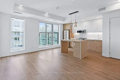 200 Redpath Avenue 3605