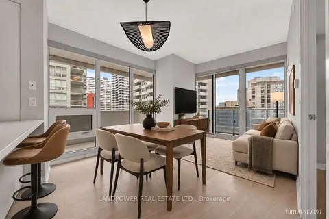 2221 Yonge Street 803