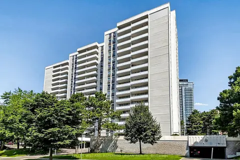 10 Parkway Forest Drive 1111