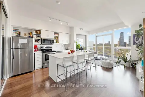 160 Vanderhoof Avenue 1103