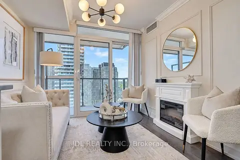 125 Redpath Avenue 2801