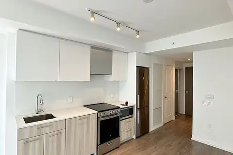 251 Jarvis Street 4404