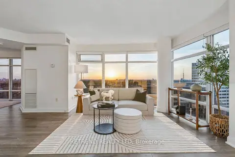 2191 Yonge Street 2808