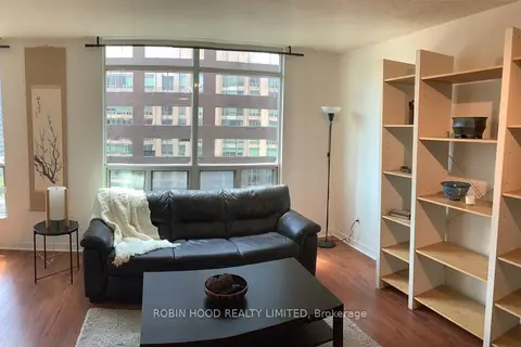 942 Yonge Street 1005