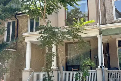 198 McCaul Street
