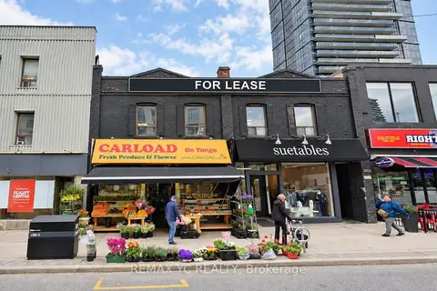 2499 Yonge Street