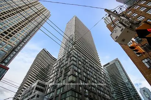 101 PETER Street 602