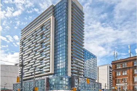 570 Bay Street 2903