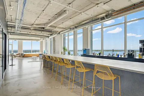 130 Queens Quay E 1314-1324