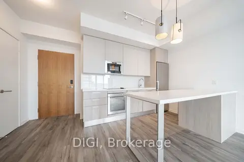 25 Selby Street 708