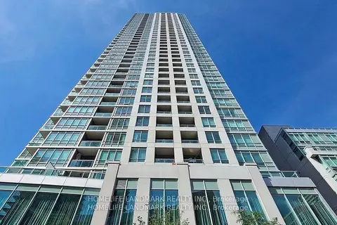 120 Homewood Avenue 902