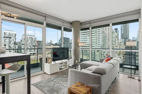 169 Fort York Boulevard 1002