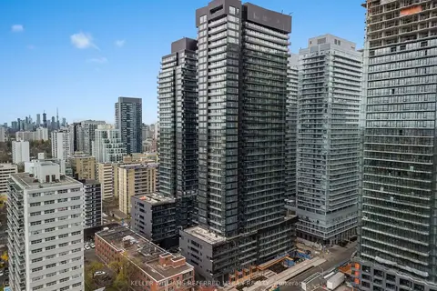 117 Broadway Avenue 318